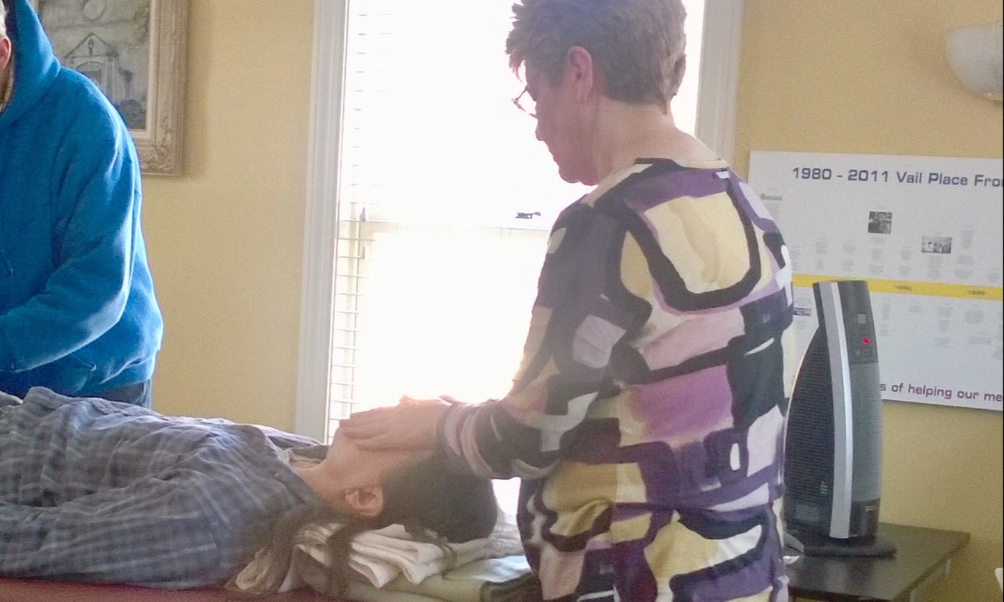 Reiki healing sessions with coaching included for relaxation