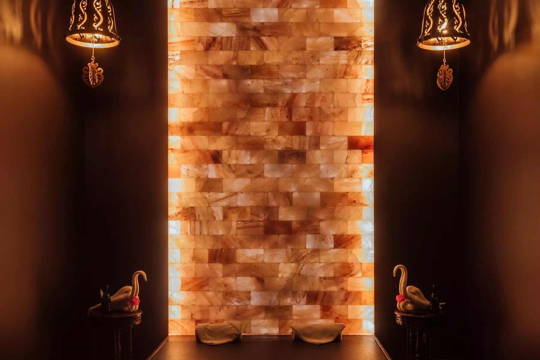 Ciesz się relaksem w saunie na wyłączność dla 1 lub 2 osób z opcją masażu tajskiego