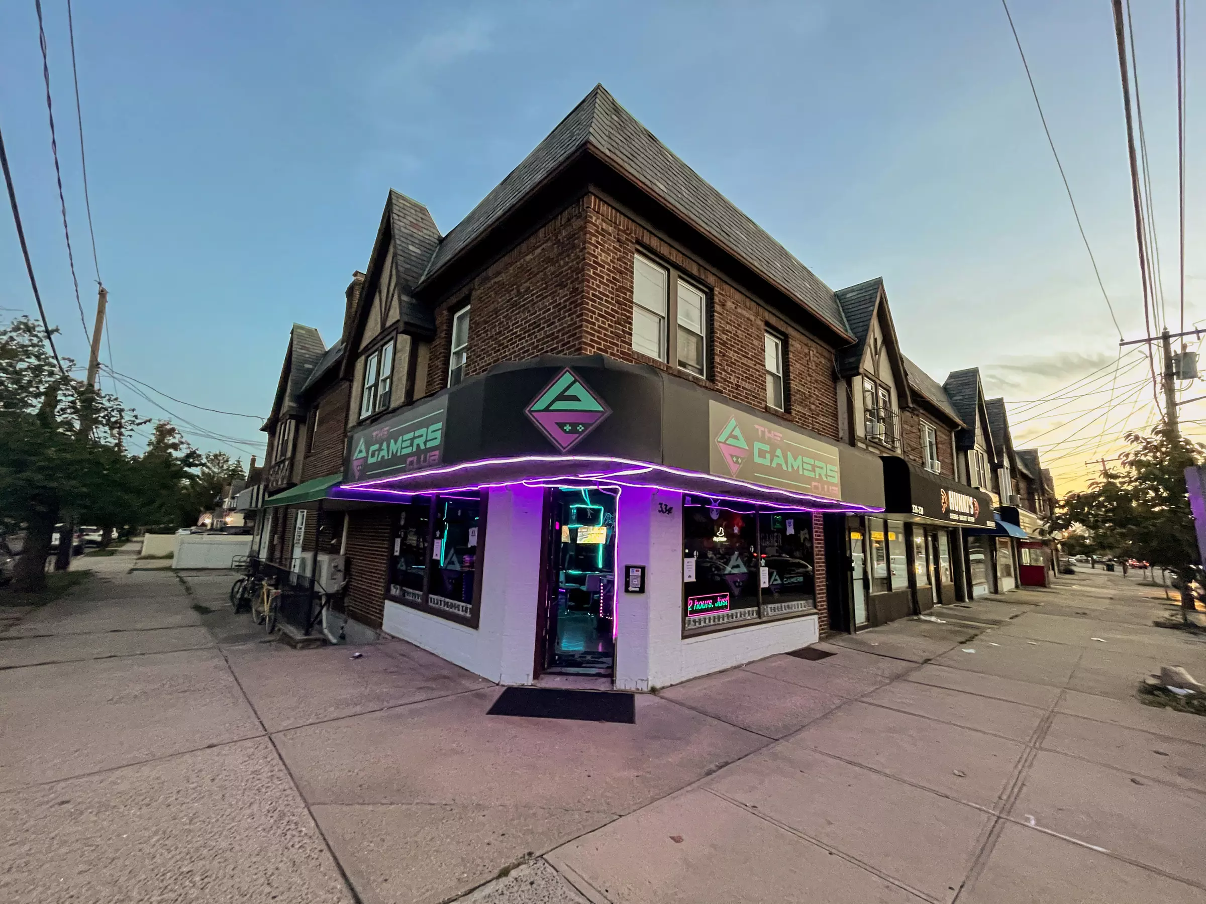 Up to 27% Off on Arcade at The Gamers Club - Second Medium