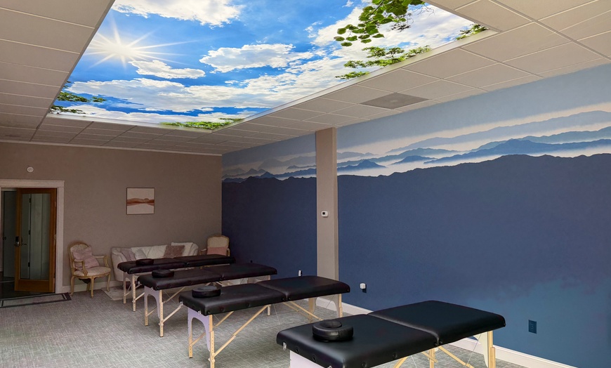 Image 3: Salt Cave & Infrared Sauna Sessions for Relaxation & Wellness
