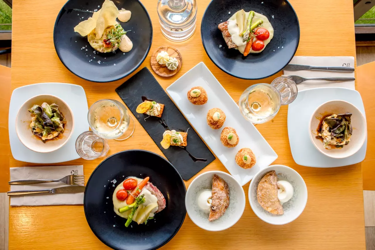 Menú degustación para 2 personas con vistas panorámicas