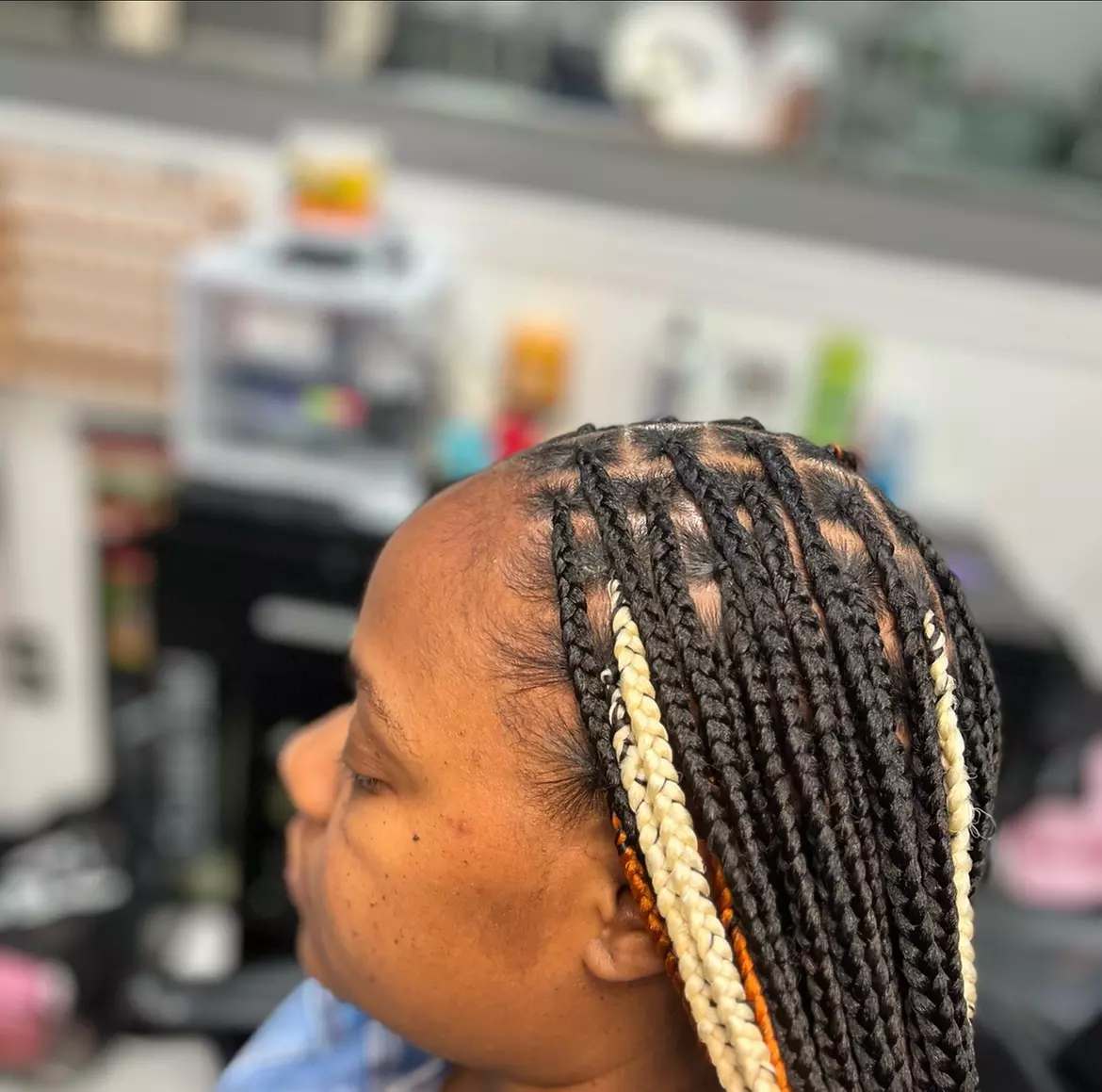 Choice of Knotless Session, Freestyle Braids or Cornrows Session