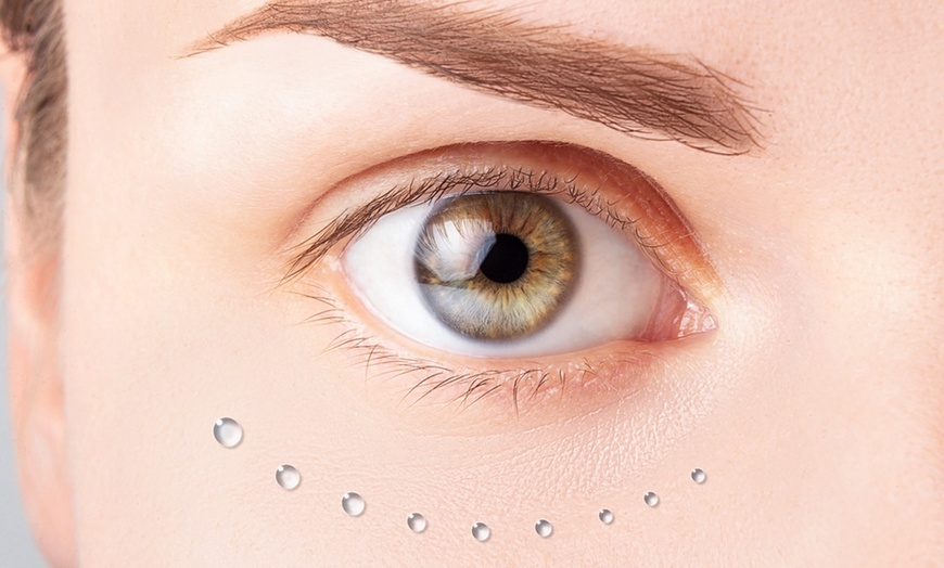 Image 1: Up to 49% Off on Dark Circle / Under Eye Treatment at Levelux Limited