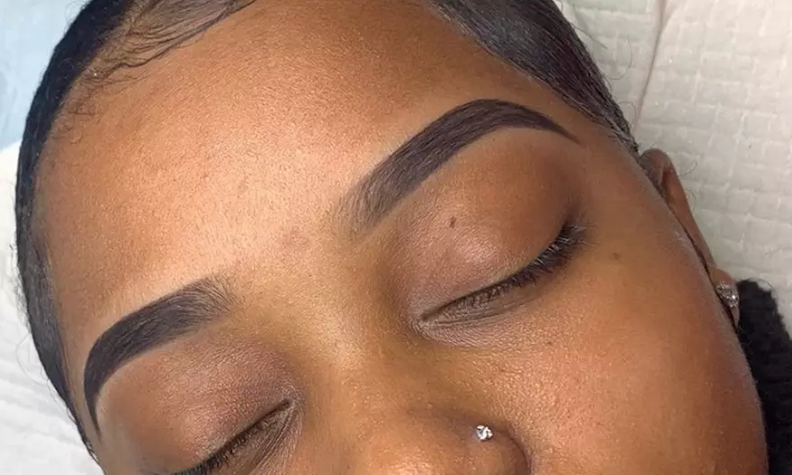 Up to 48% Off on Eyebrow - Waxing - Tinting at Brow wiz - Primary Image
