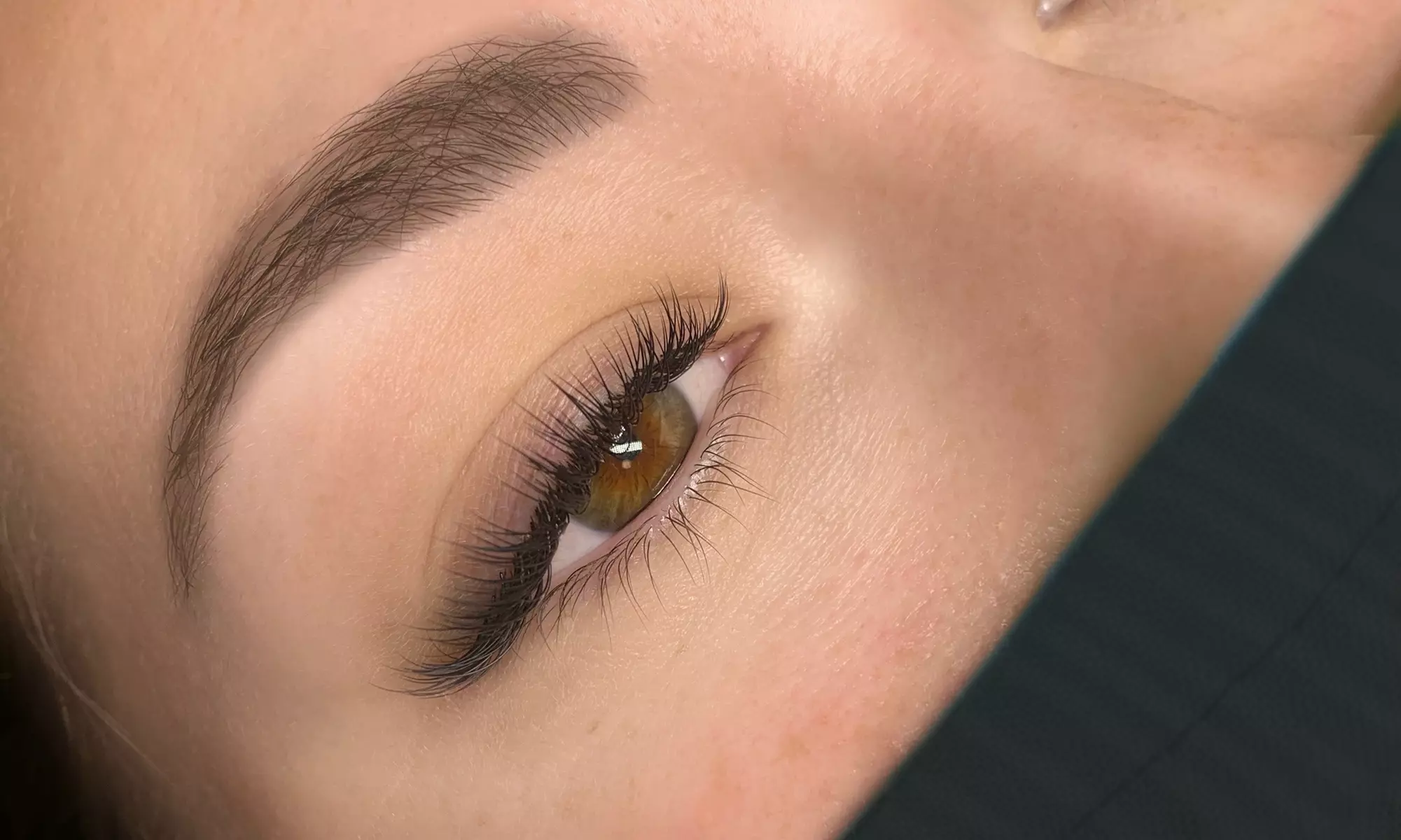 Up to 40% Off on Eyelash Extensions at loholash - Primary Image