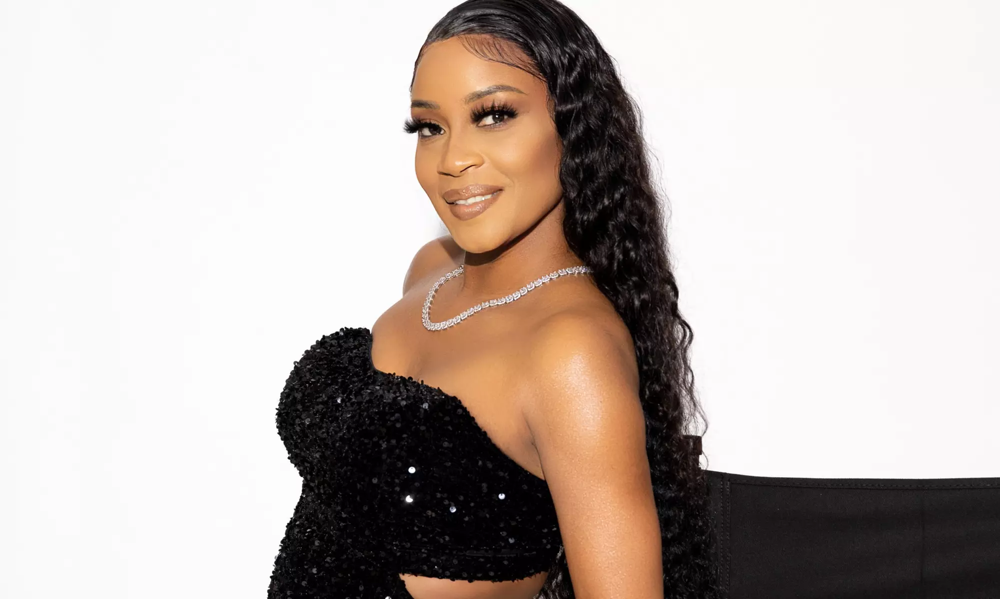 Transform your hair with a full-head traditional sew-in