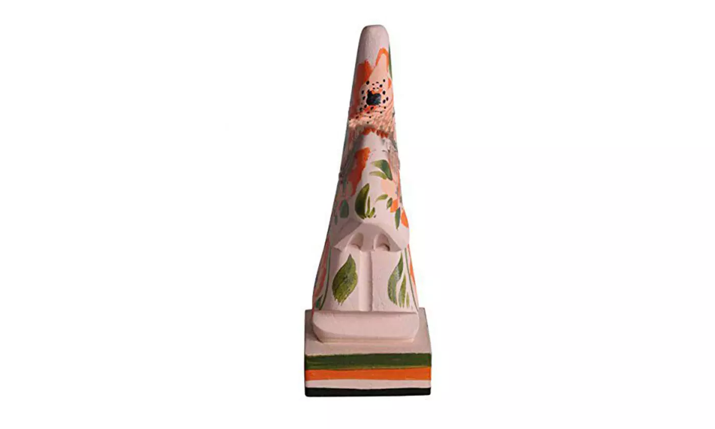 Handmade Wooden Spectacle Holders in Quirky Designs