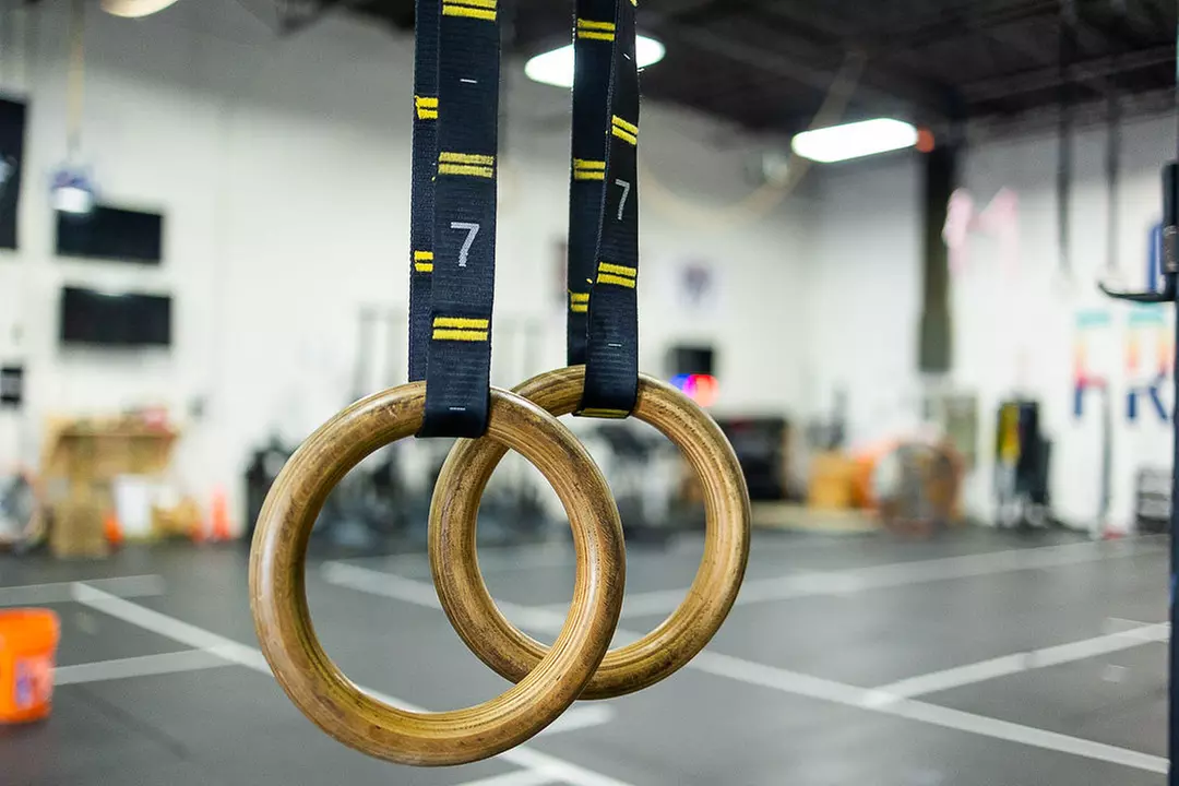Join CrossFit classes: 5 Drop-in or 4 Weeks Unlimited with Intro Session