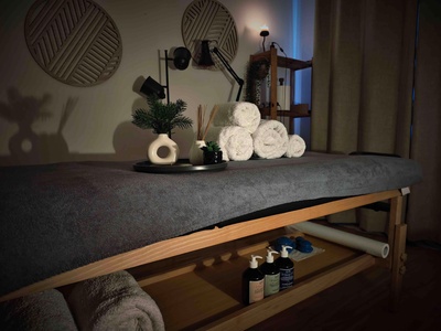 Masaż głowy lub stóp (30 minut) - Symphony & Lua_n