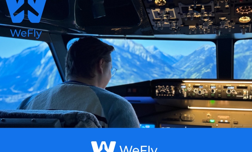 Image 1: Enjoy Flight Simulator Session with a Flight Instructor on a 737 MAX
