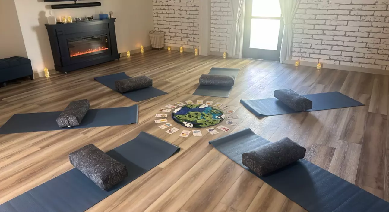 Yoga Classes at Evolve Wellness Collective