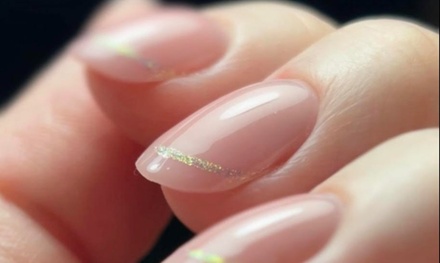 Beauté des mains russe et pose de vernis semi permanent renforcé - Jolia Nails Montauban