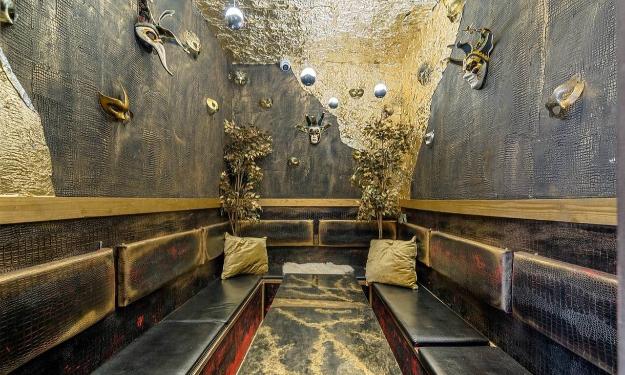 Choice of Private Rooms: Fire, Rose, Mirror, Gold, or VIP Cigar Lounge
