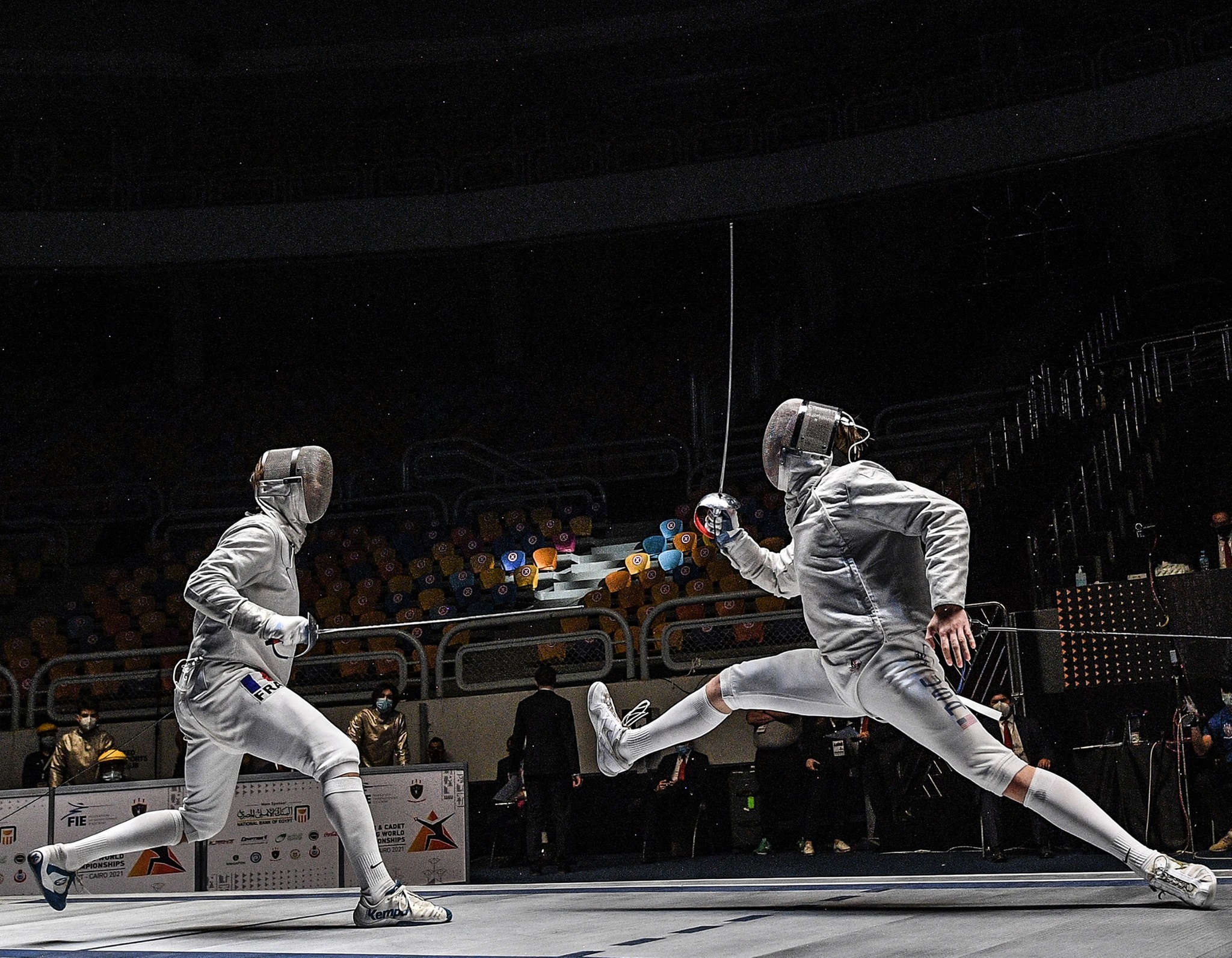 Beginner Saber Fencing Classes for All Ages