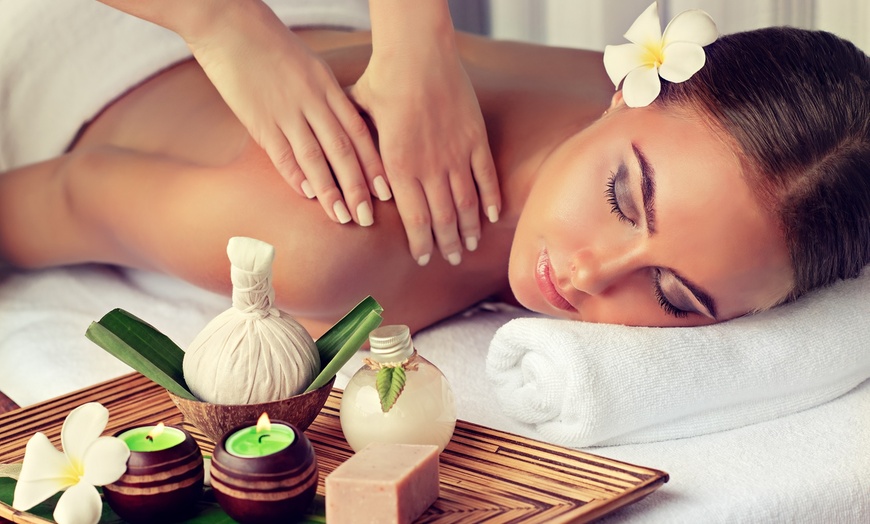 Image 2: Up to 50% Off on Aromatherapy Services at Zen Beauty Ltd