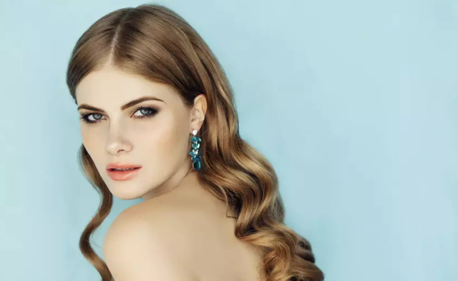 Discover Scar Camouflage at Hedged Brows with options like skin tone blending for up to 15% off. - Primary Image