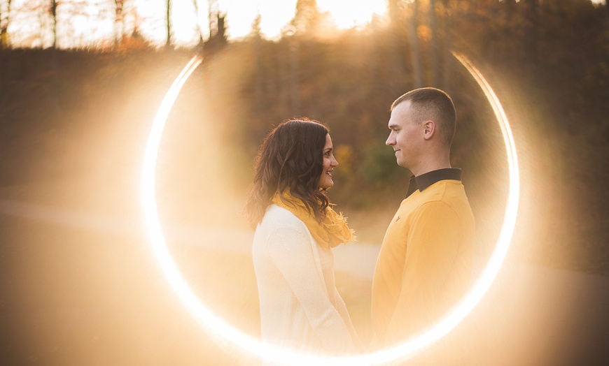 Image 7: One- to Two-Hour On-Location Photo Shoot with Print credit from Divno Photography ($50.00 Value)