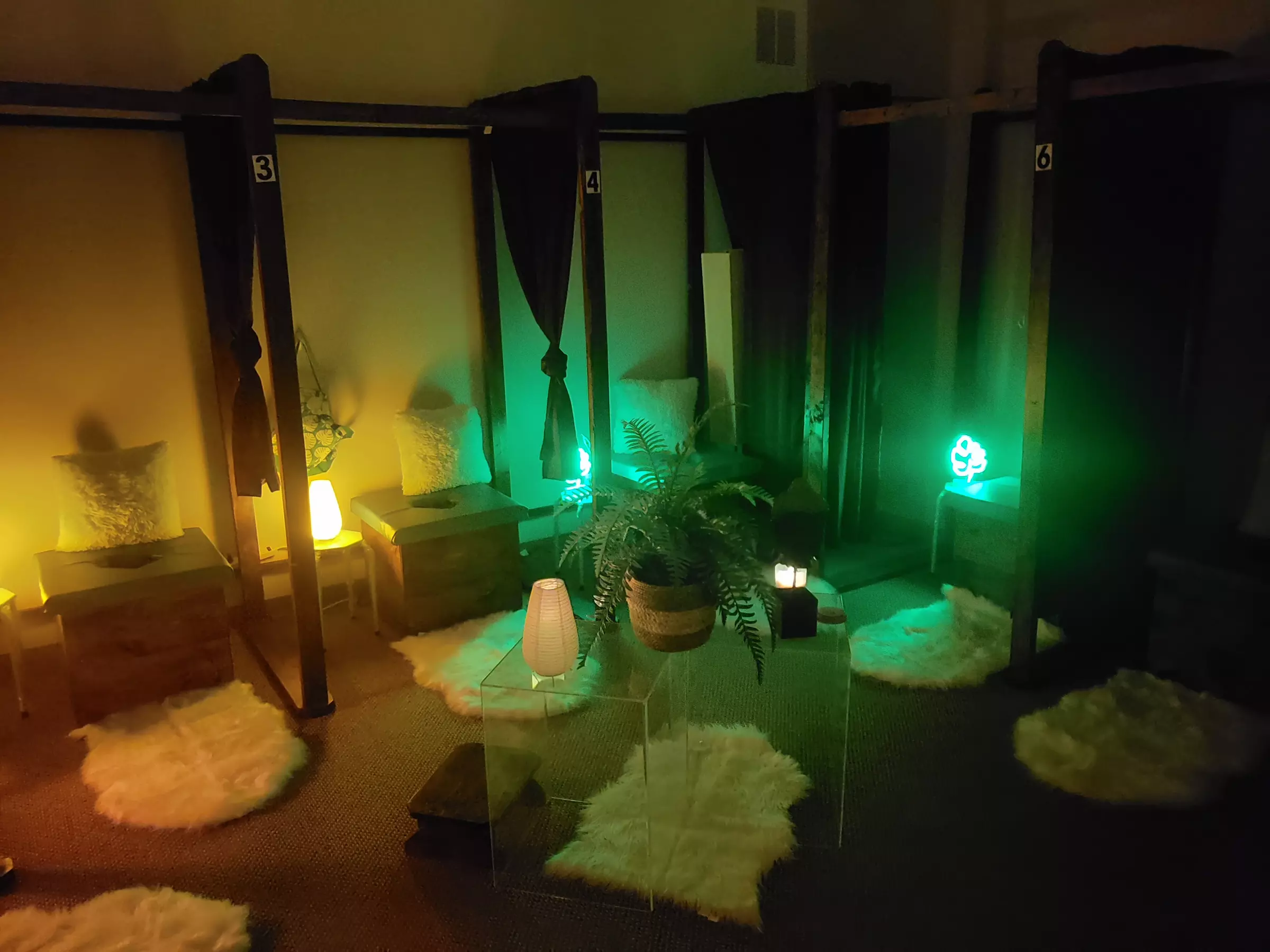 Mint BodyShopllc offers 45 Minute Yoni Steam and Waxing Sessions with up to 50% off for silky smooth skin - Primary Image