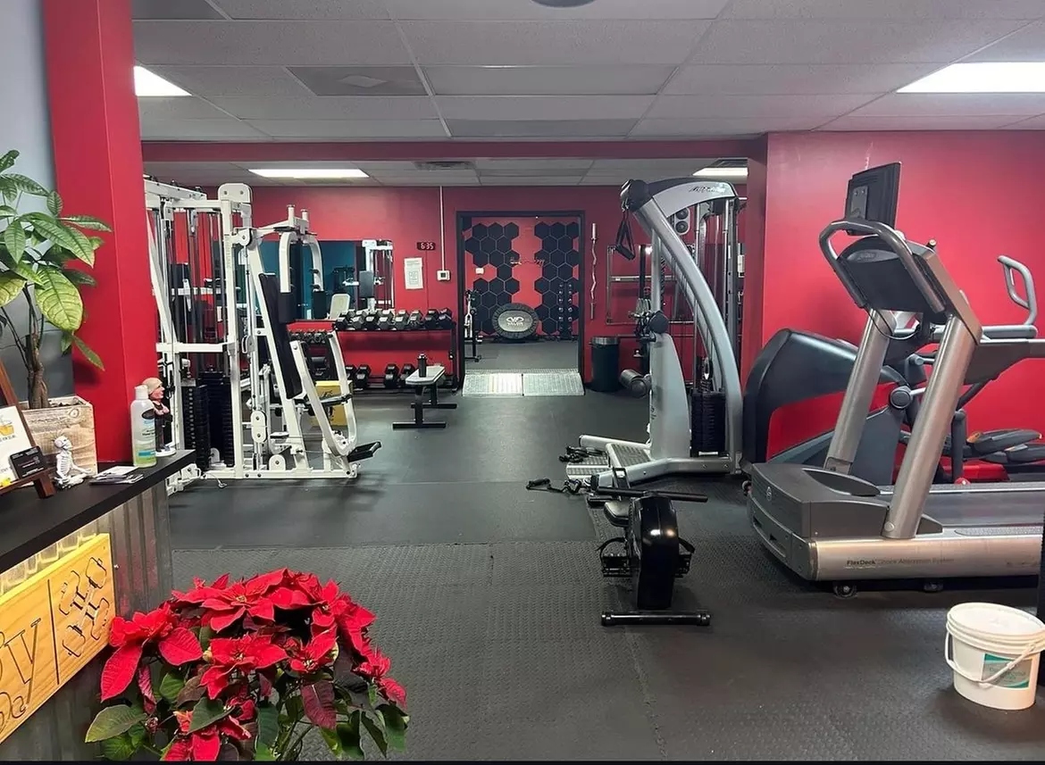 Enjoy a one-month, or One-Year gym membership and more