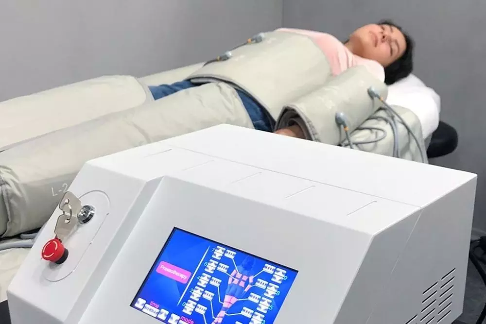 Full Body Lymphatic Compression Massage Experience