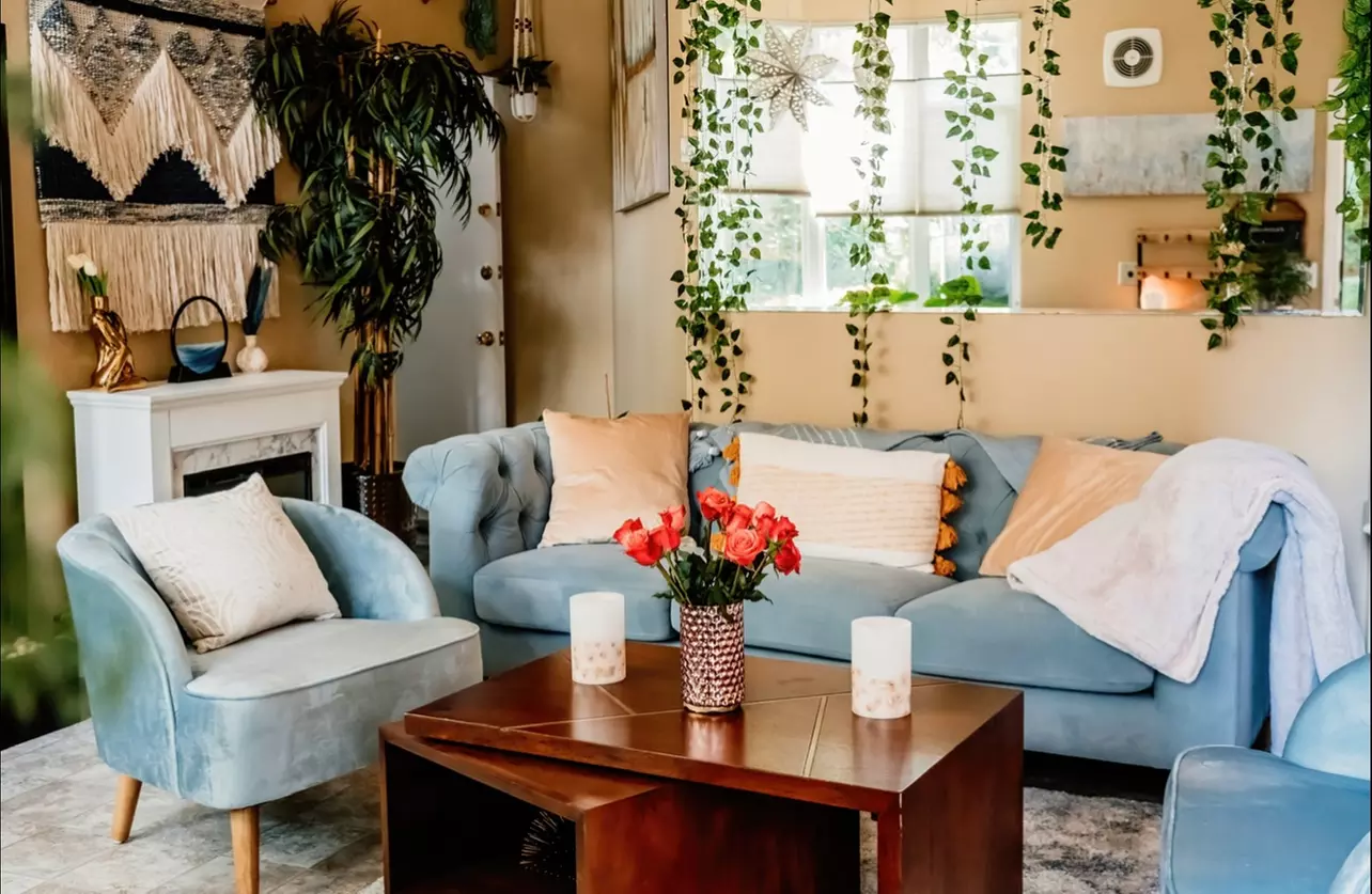 Queen's Radiant Renewal, Luxurious Escape, or Ultimate Radiance Ritual