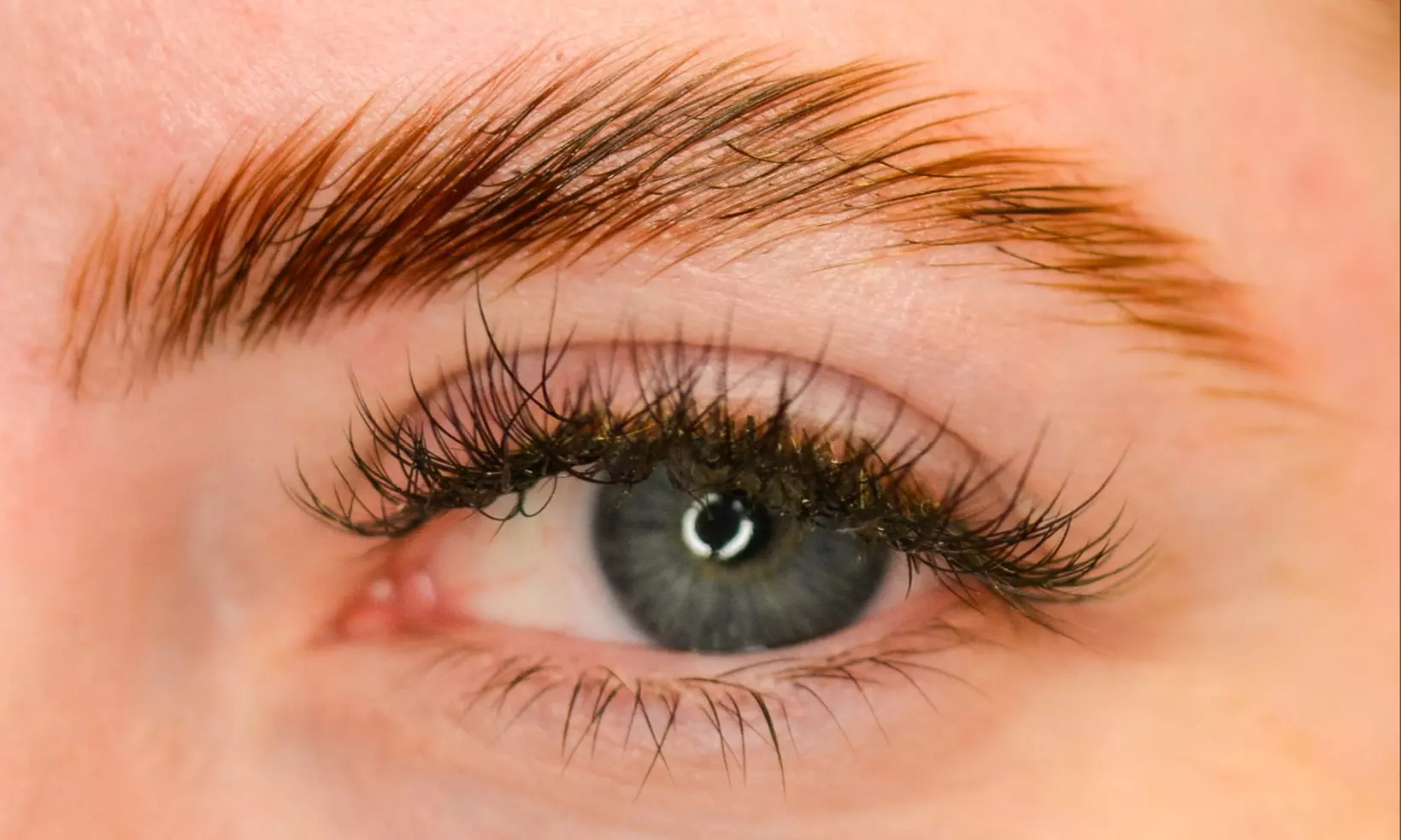 Up to 45% Off on Threading at Elite Eyebrows And Makeup Studio - Second Medium