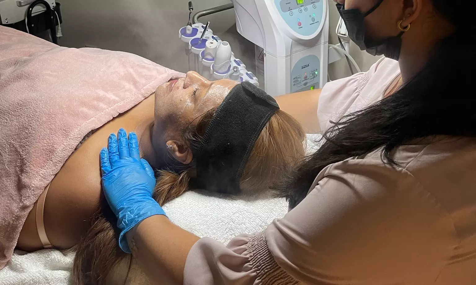 Up to 43% Off on Facial at Valen’s Care