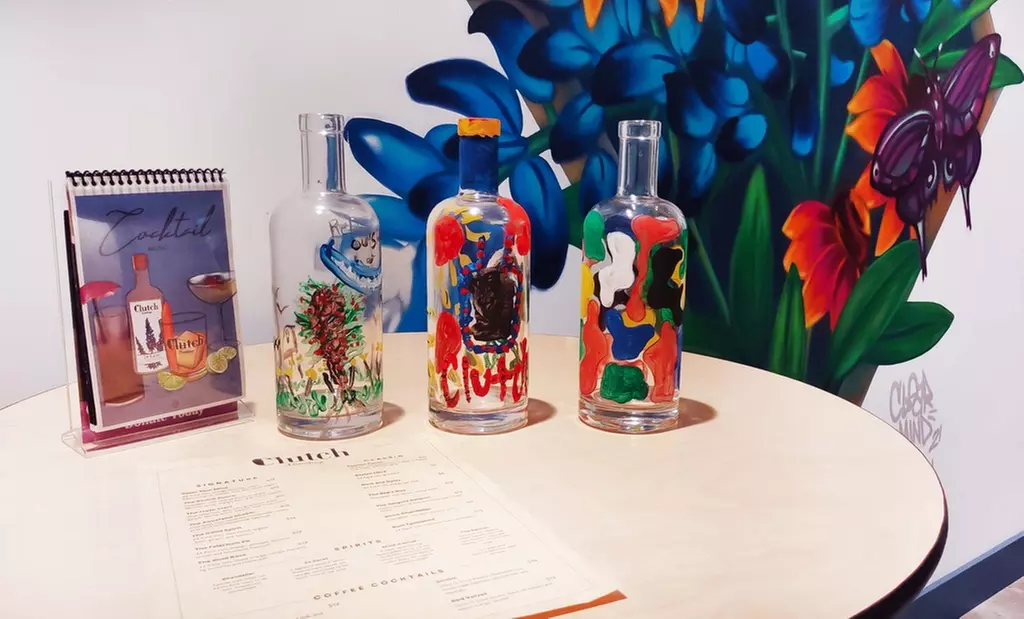 Experience Clutch Distilling's Paint Party with Friends and Cocktails, offering up to 40% off. - Primary Image