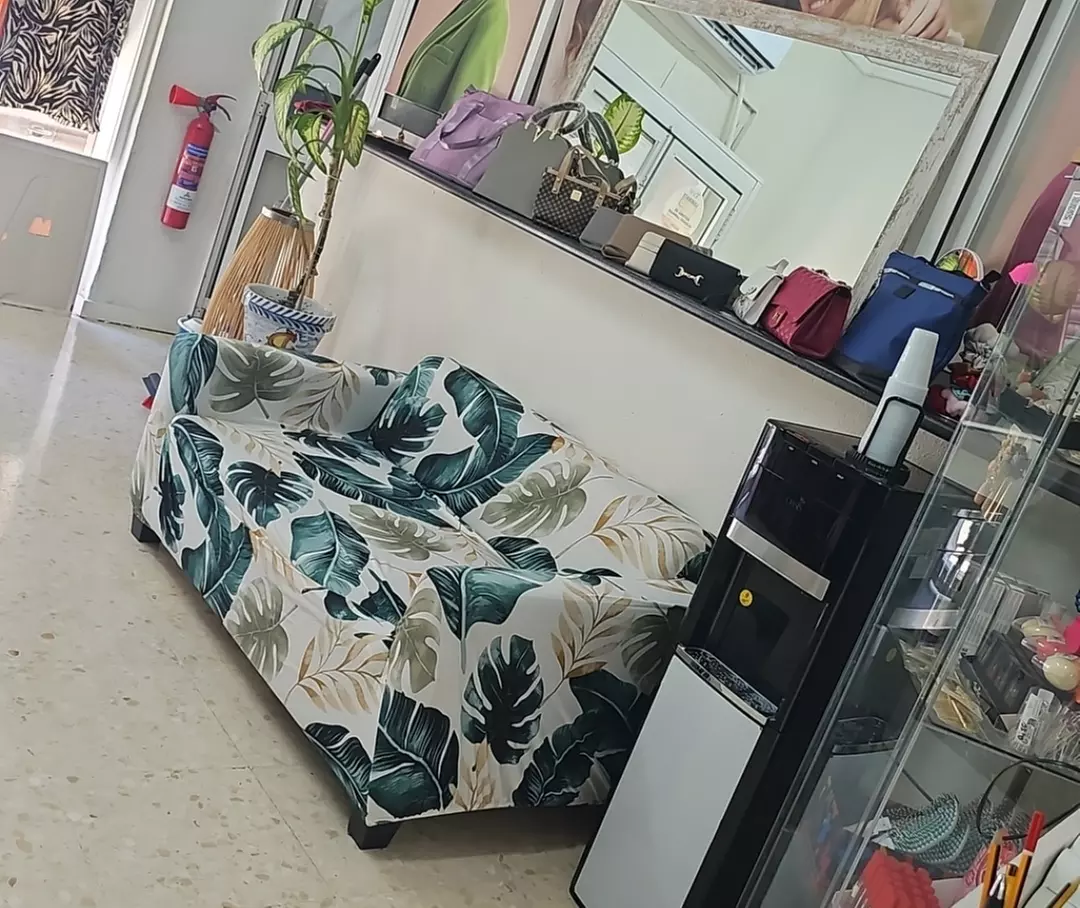 Sesión de manipedi con esmalte normal o semipermanente