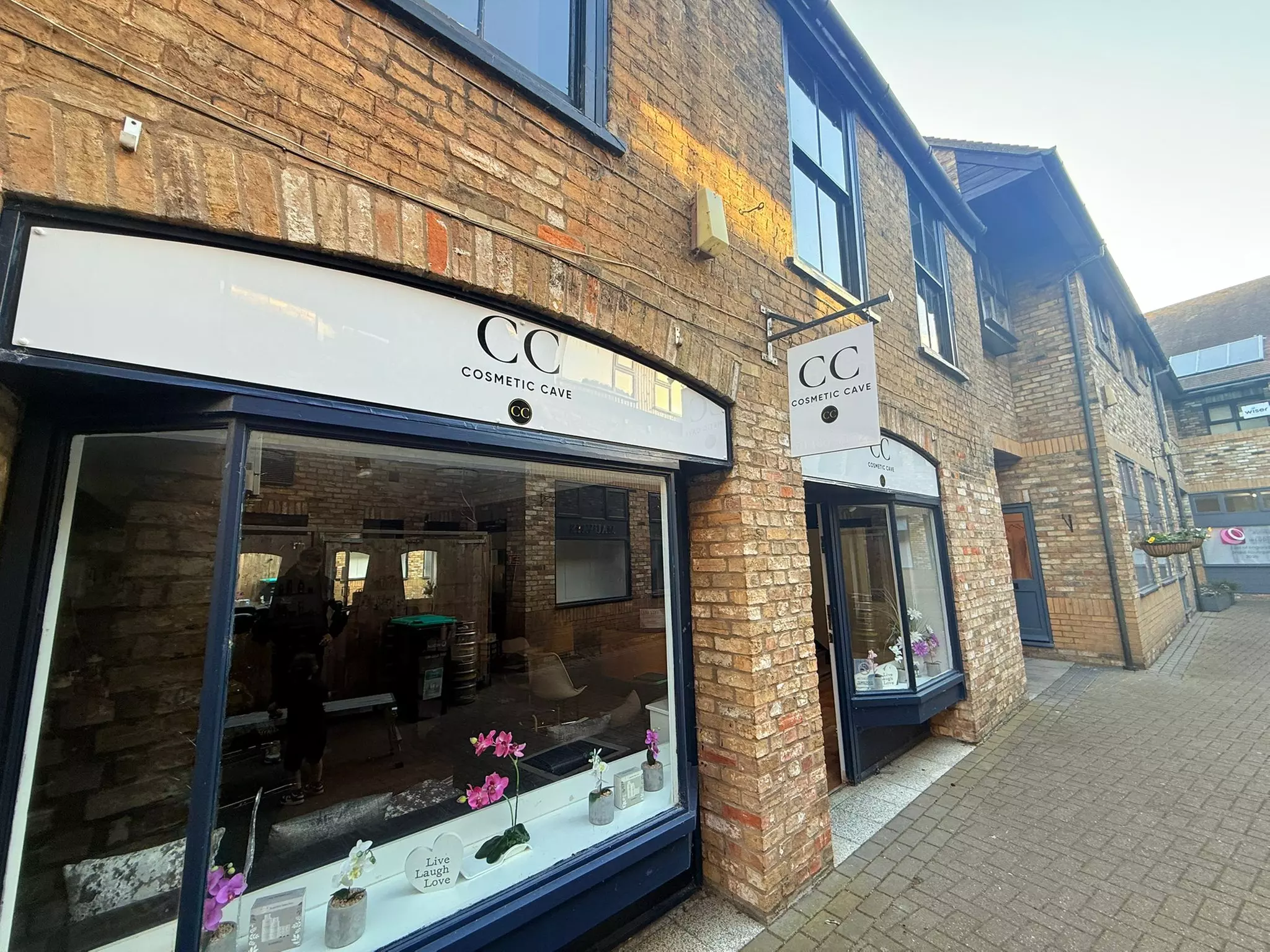 Feel Flawless at Cosmetic Cave with Full Leg, Underarm, Full Body Waxing Sessions (Up To 60% OfF) - Primary Image