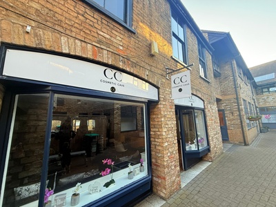 Underarm and Bikini wax - Cosmetic Cave ltd