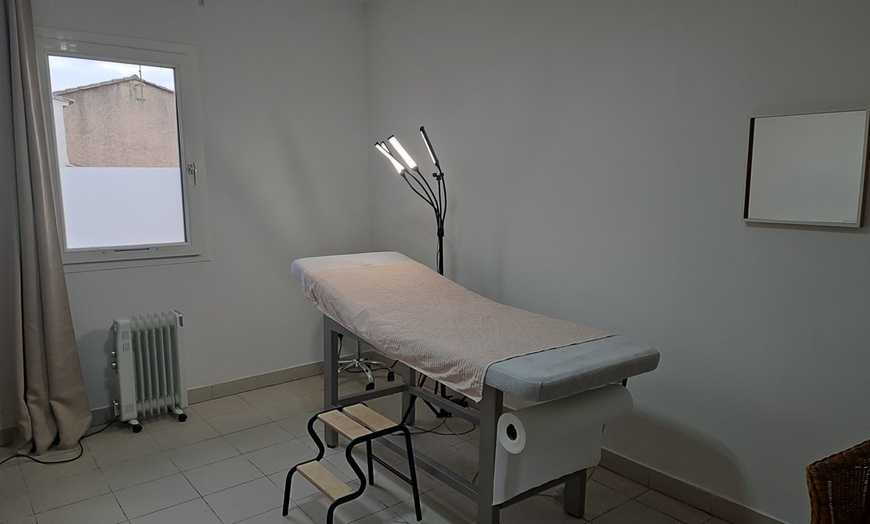 Image 2: Forfait épilation à la cire sur zones au choix avec Poudre de fée