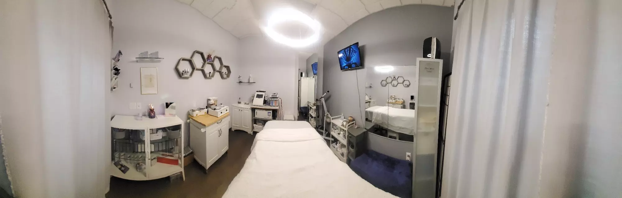 60 Minute Steam Facial for Radiant Skin