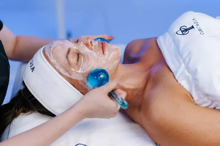 Rejuvenate and Experience an Express or Customizable Facial in the Spa for 60 or 30 minutes (Up to 40% Off) - Primary Image