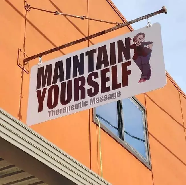 Up to 40% Off on Therapeutic Massage at Maintain Yourself Pdx - Second Medium