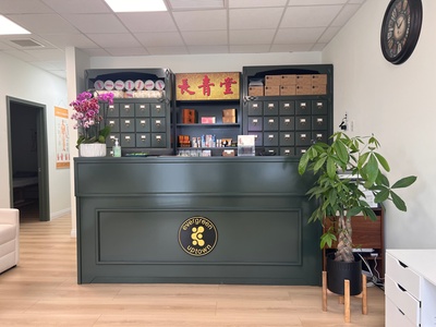 60 Minute Massage with Choice of: Hot Stones or Essential Oils - Evergreen Health&Wellness