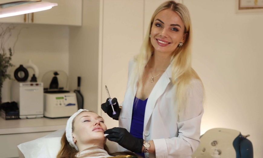 Image 2: 20, 40, or 60 Units of Botox Injections for Smoother, Refreshed Skin