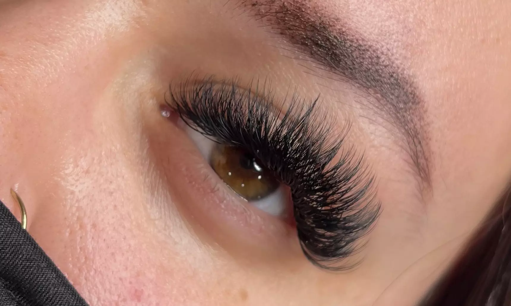 Up to 30% Off on Eyelash Extensions at Alerose Beauty