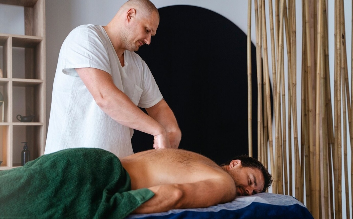 Master Massage Techniques With A Comprehensive Online Bundle Course