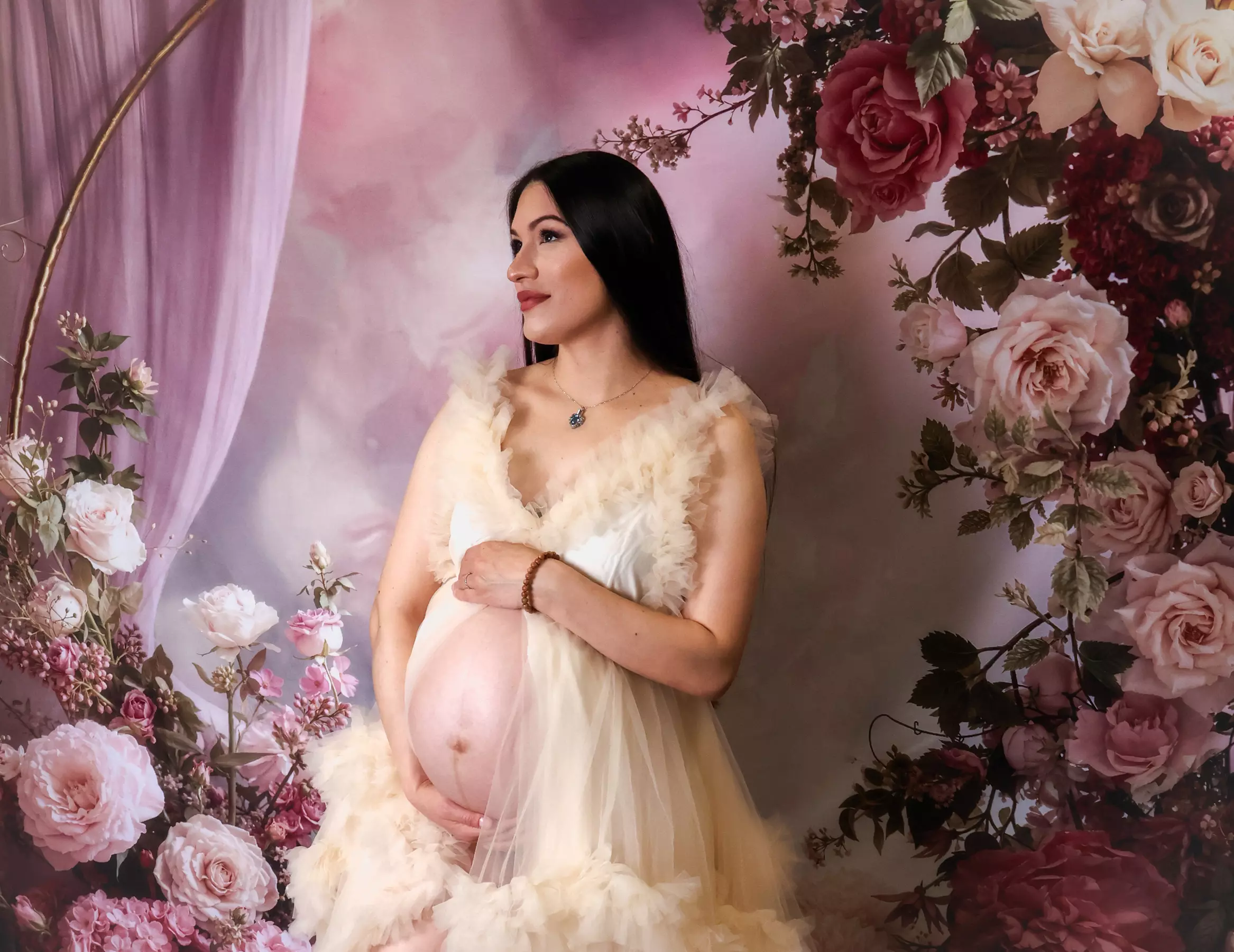 Capture the Essence of Motherhood with Maternity Photoshoot Sessions