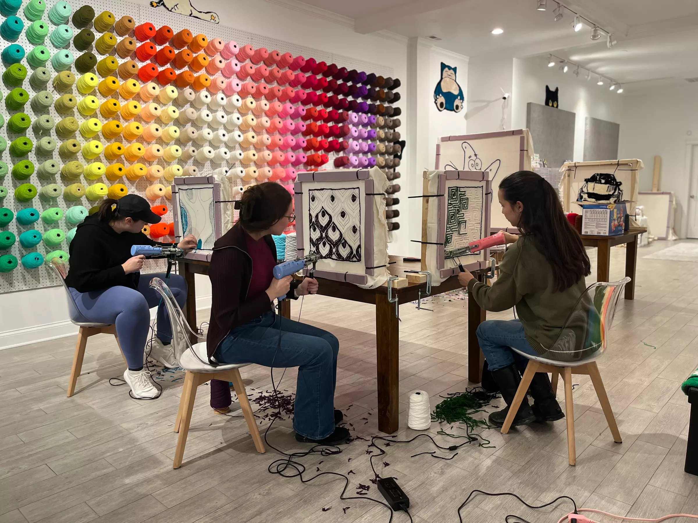 Unleash Creativity w/ 1 or 2 Fluid Bear / Cream Glue Keychain or 9x12 Fluid Canvas @ICraft Studio(Up to 60% Off) - Primary Image