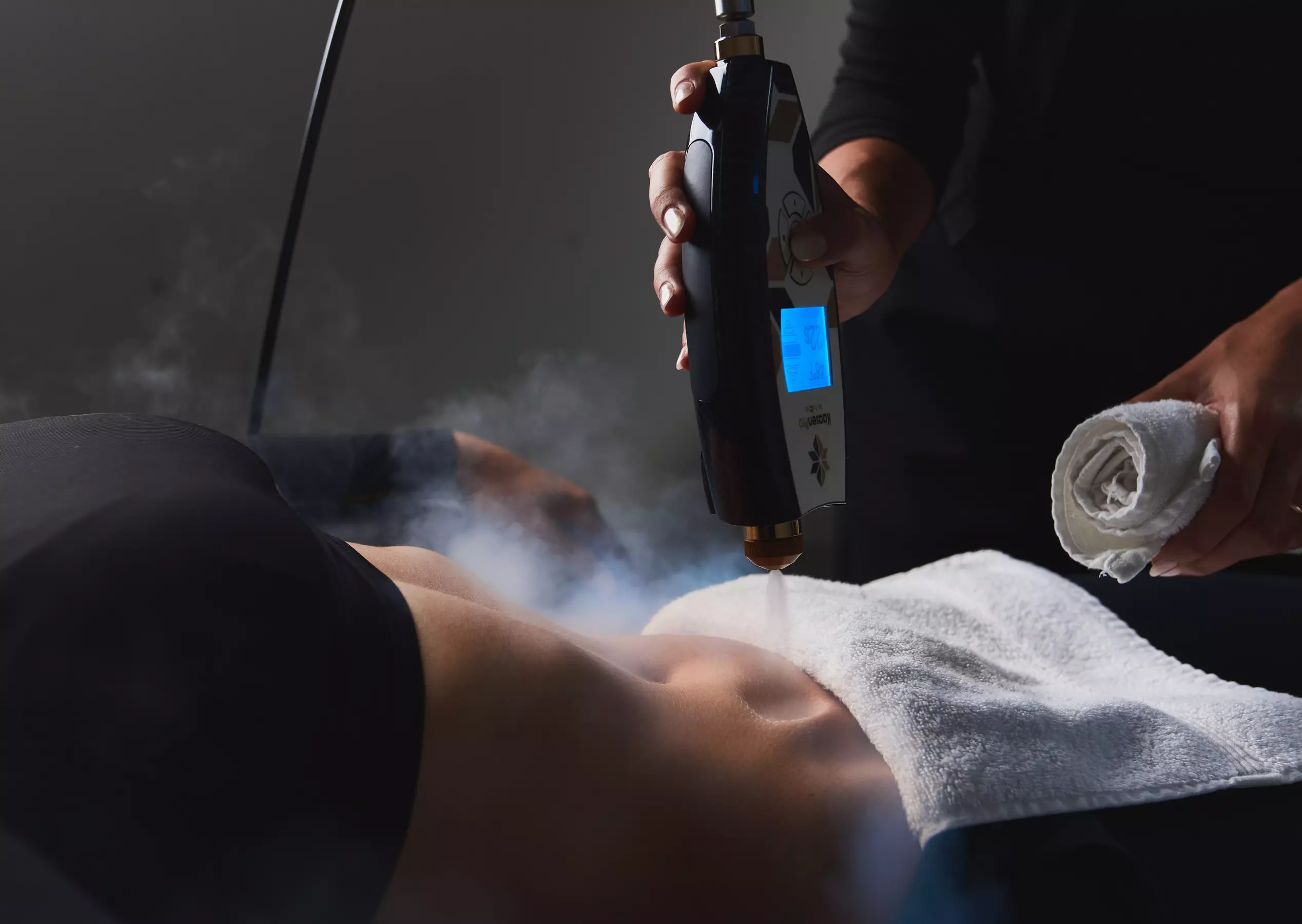 Experience The Detox Spa's Cryotherapy Session for Body Sculpting up to 44% off - Second Medium