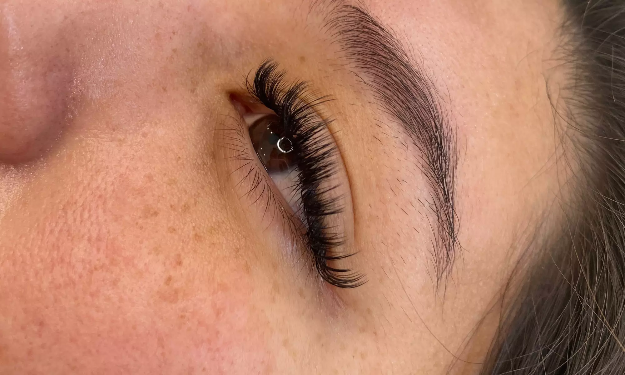 Up to 30% Off on Eyelash Extensions at Lit lashes co