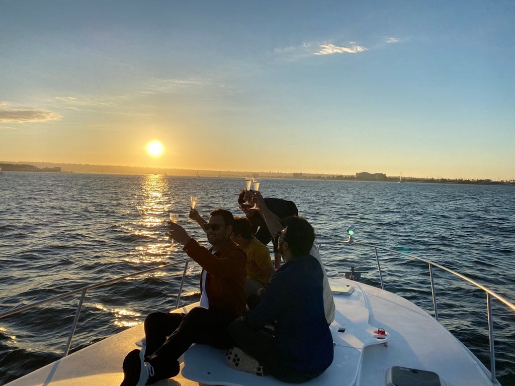 Relaxing San Diego Boat Tour with Scenic Views