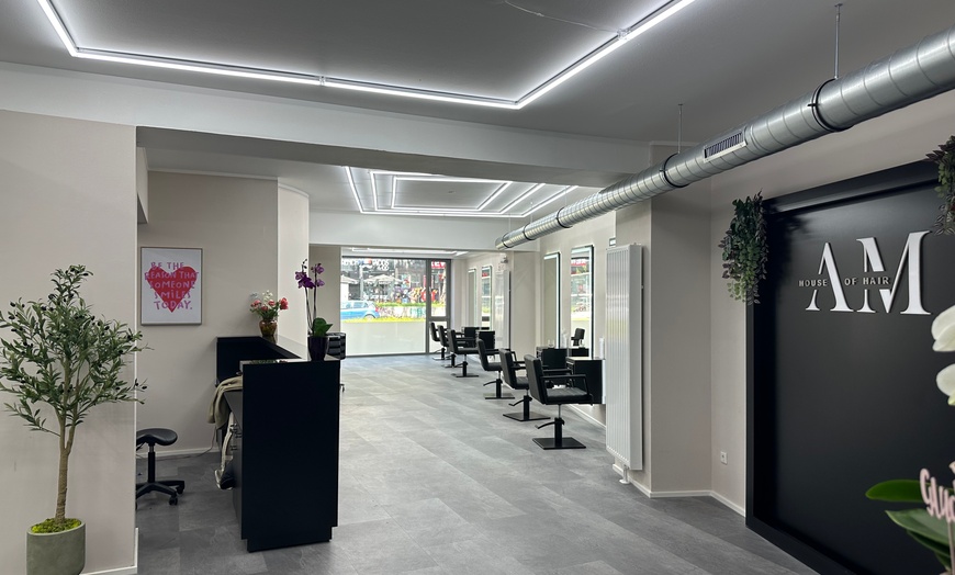 Image 3: Haarschnitt für Herren inkl. Kopf-Massage, Bartpflege oder Ampullen