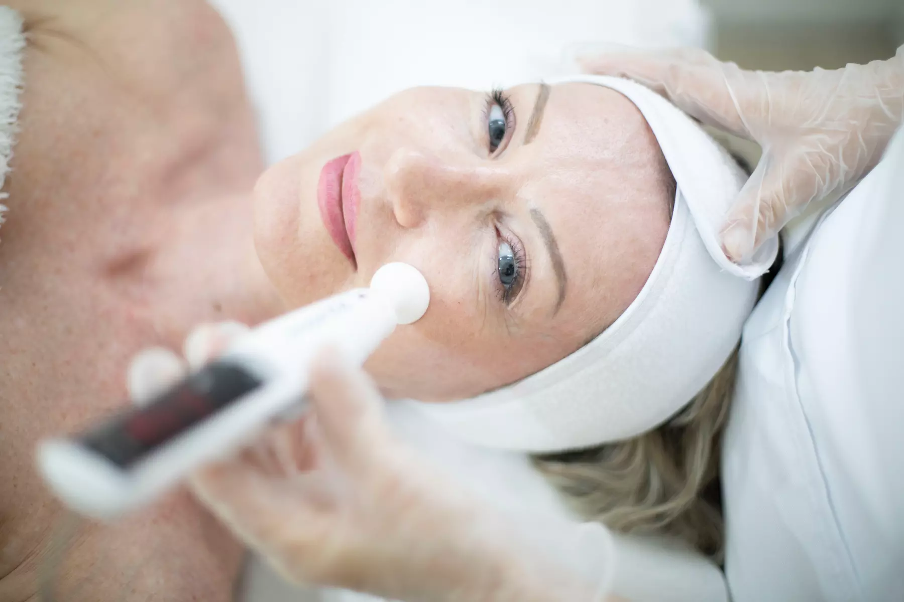 Dermaplaning, Anti-Aging Facials, Radio Frequency