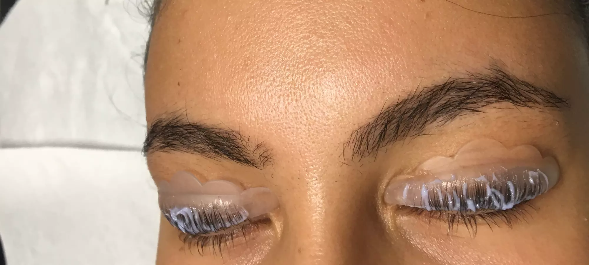 Jusqu'à 30% de réduction sur Soin des cils - Latisse chez Fournisskeratine ,studio beauté