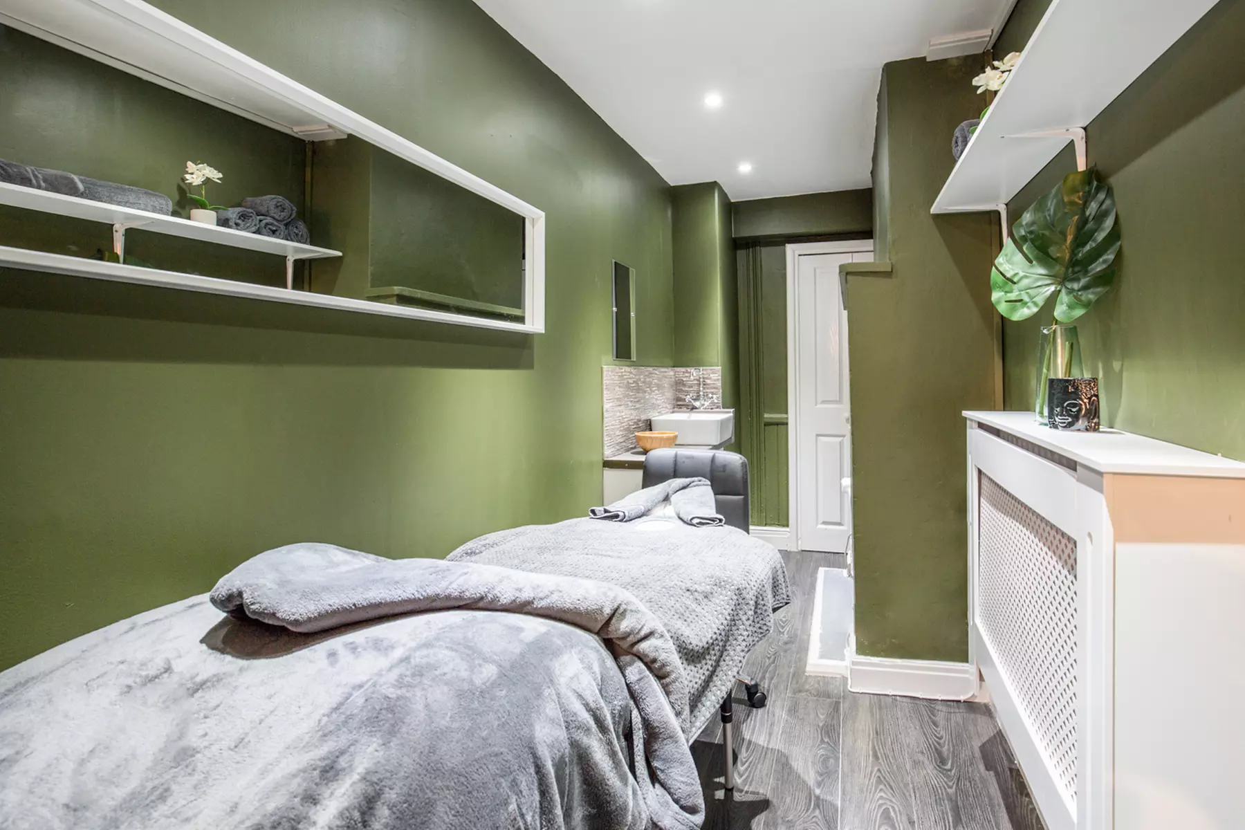 Luxury Spa Massage in London — Save Up to 47% at Volta’s Spa