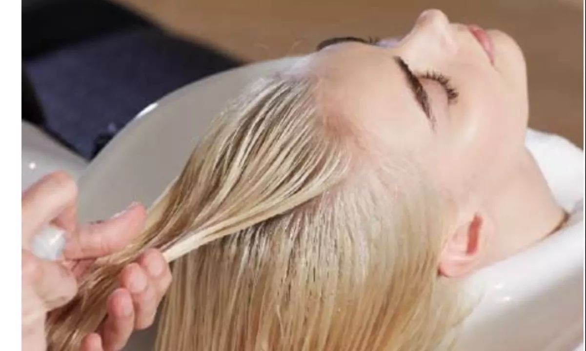 Up to 48% Off on Salon - Blow Dry / Blow Out at Salon Studio M - Second Medium