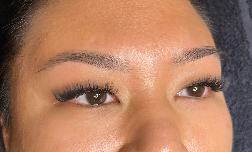 Image 4: Up to 37% Off on Eyelash Extensions at Aluzion Aesthetics Lounge LLC